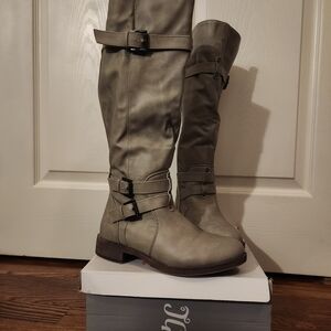 Stylish Gray Knee-High Boots